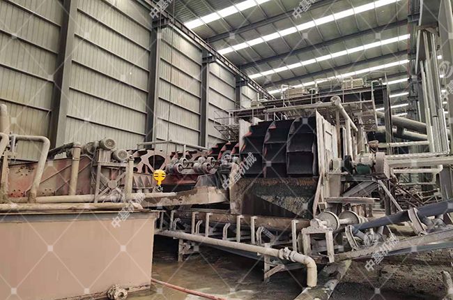 轮式(shi)洗砂机